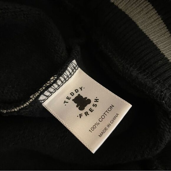 Teddy Fresh Box Paneled Crewneck Pullover Sweatshirt Unisex Streetwear MED NWT - Picture 6 of 7